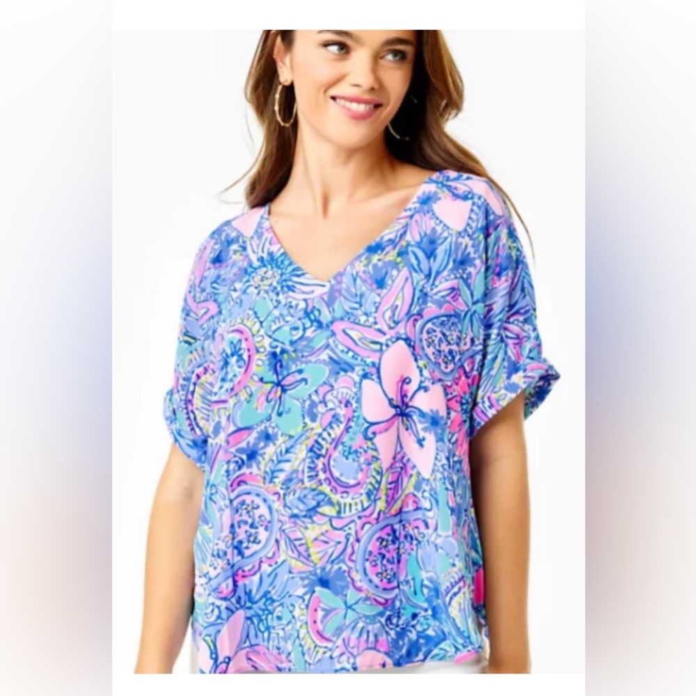 Excellent Condition Lilly Pulitzer Casden Top Size Large